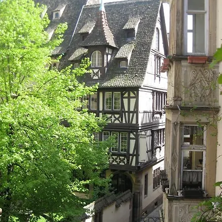 Edelweiss Apartment Strasbourg